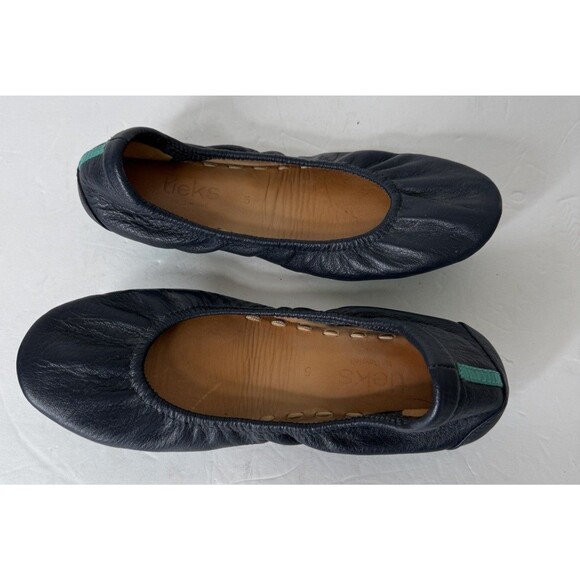 Tieks Women's Ballet Flats 5 California Navy Blue Foldable - Picture 3 of 7